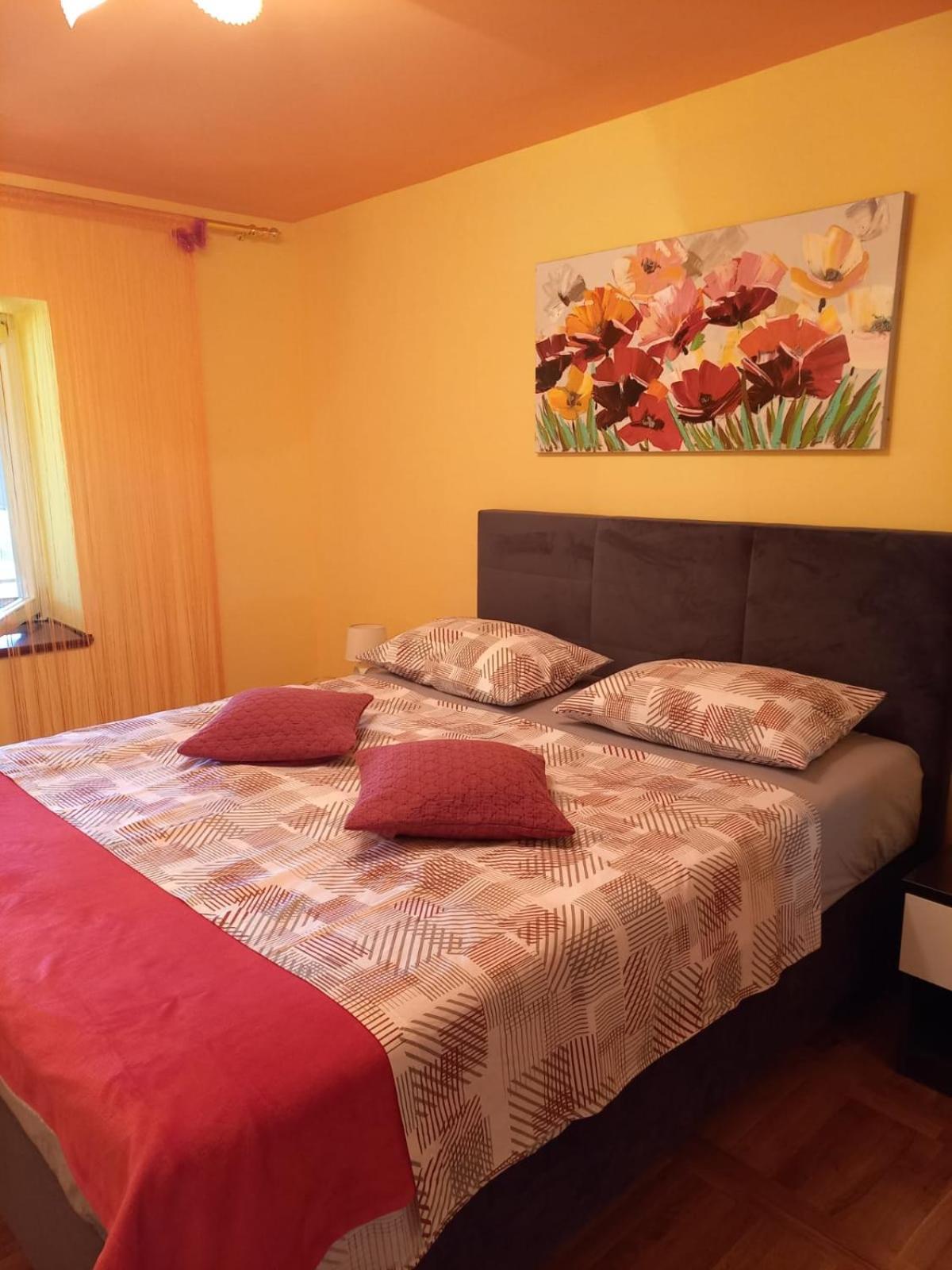Apartmani Corleone Bilice Exterior photo